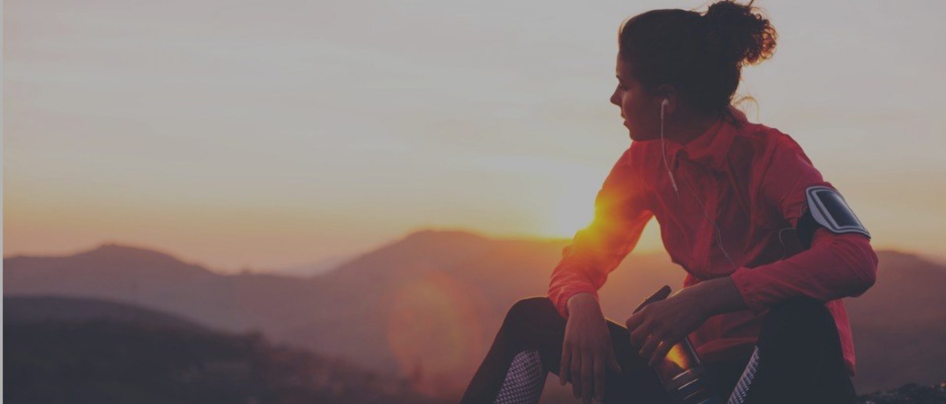 Fit Woman Athlete Resting Outdoors Picture Id846081796